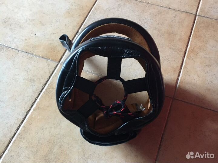 Боксерский шлем с бампером Green Hill Fort