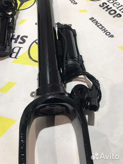 Амортизатор перед пневмостойки Мерседес GL ML W164