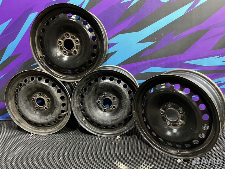 Оригинальные штампованные диски Ford R16 5x108