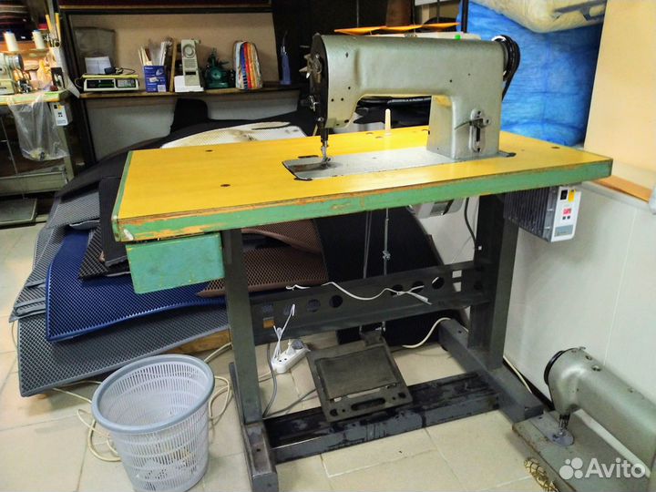 Промышленная швейная машина