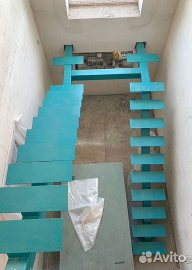 Метлличесакую лестницу Изготовим