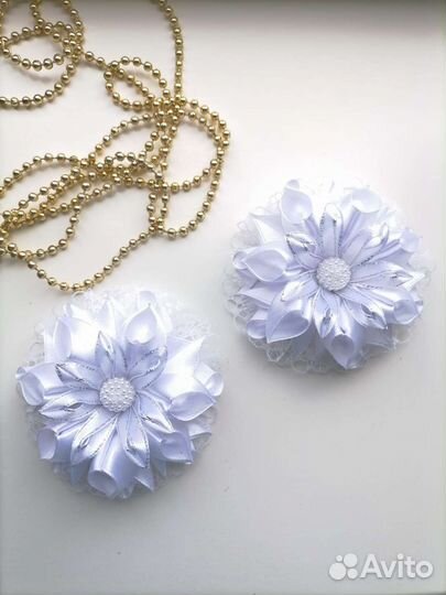 Бантики Белые резинки выпускной последний звонок