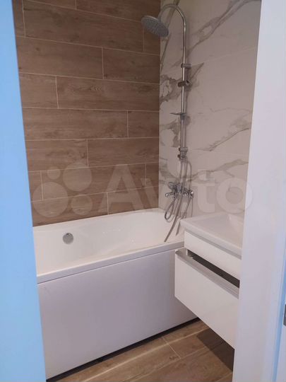 3-к. квартира, 80 м², 4/5 эт.