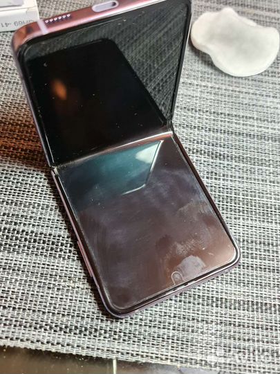 Матрица Z Flip 4