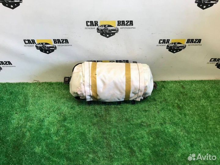 Подушка безопасности пассажира Ford Mustang