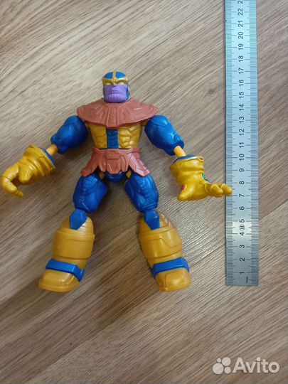 Игрушка Танос