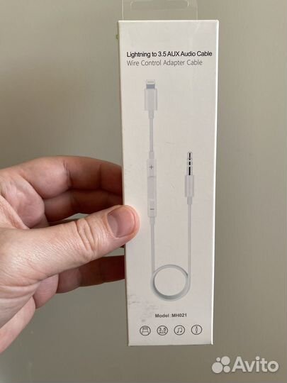 Переходник с lightning на aux