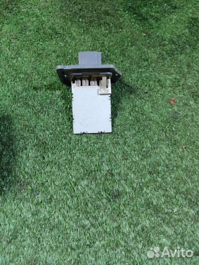 Резистор отопителя LADA Granta