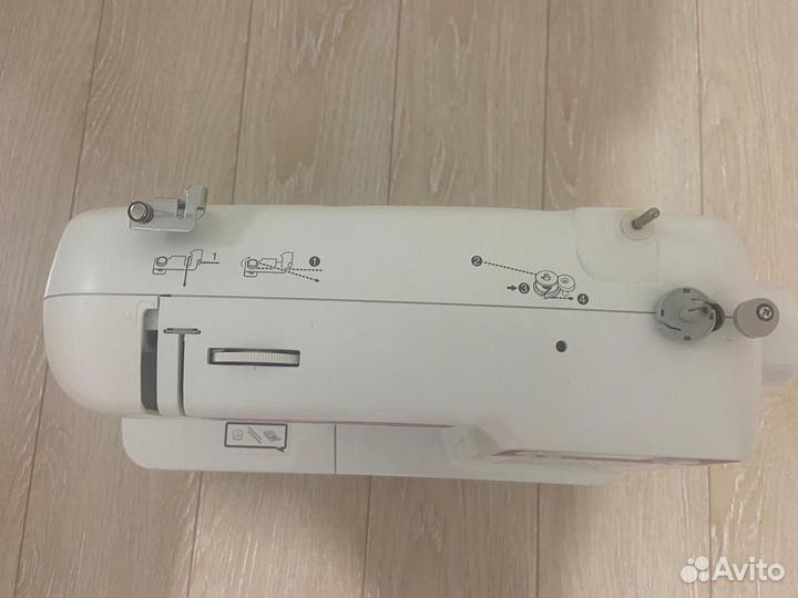 Швейная машинка Brother JS60E