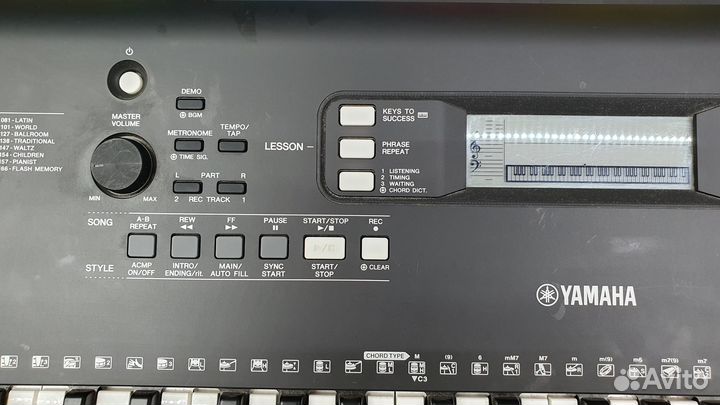 Синтезатор yamaha PSR-EW300