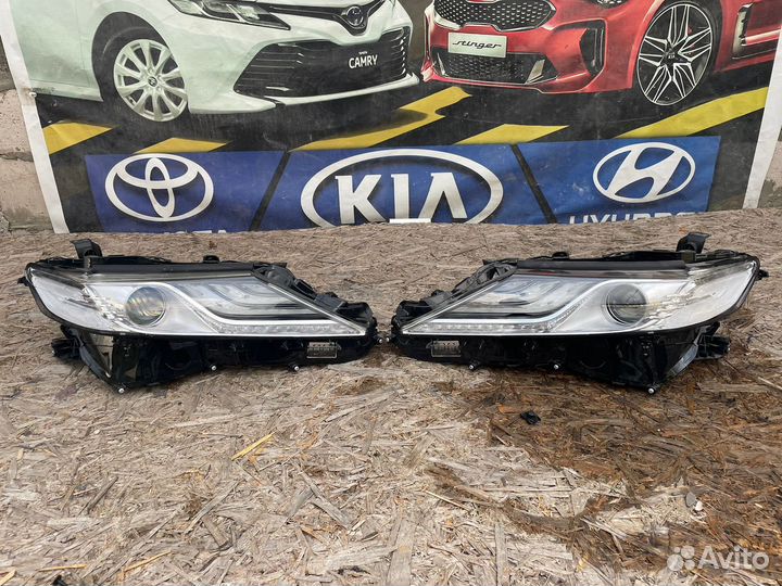 Передние фары в сборе ToyotaCamry 70/75