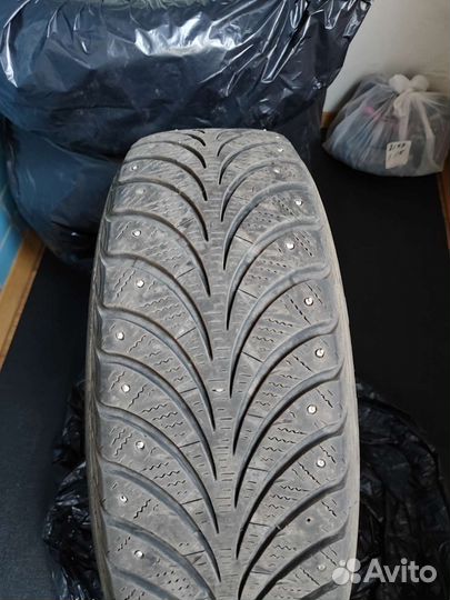 Sava Eskimo Stud 185/65 R15 88T