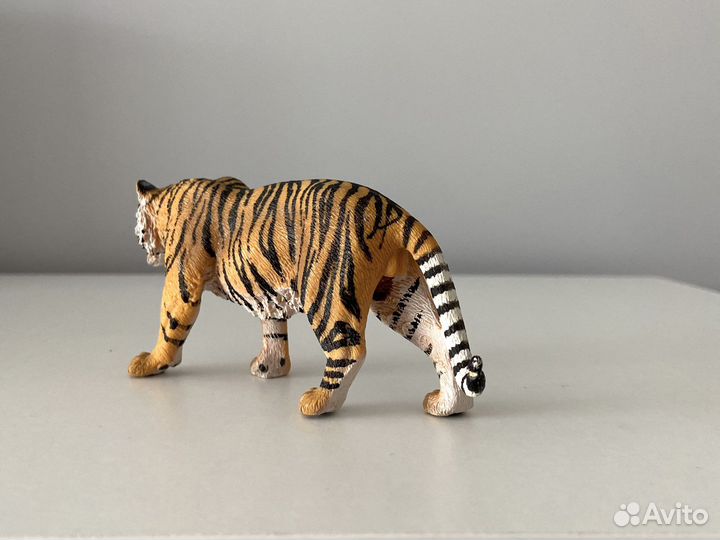 Фигурка тигр schleich шляйх игрушка статуэтка
