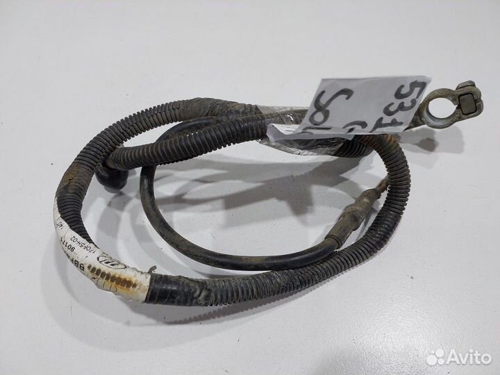 Клемма аккумулятора 