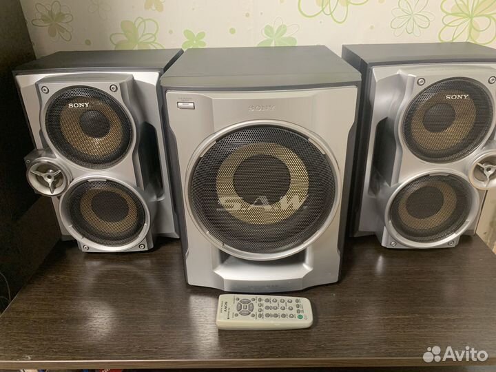 Музыкальный центр sony