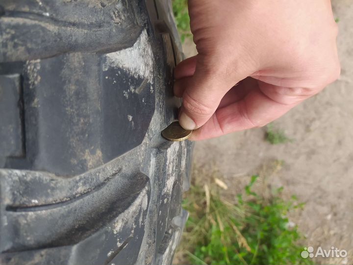 Kumho Road Venture M/T KL71 265/75 R16