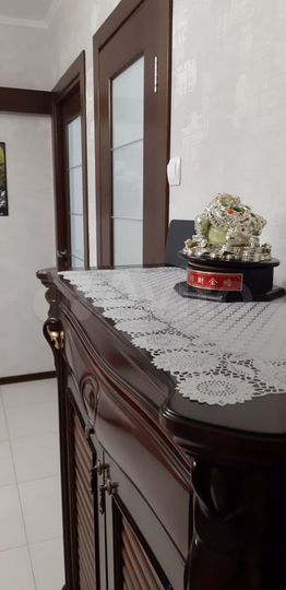 3-к. квартира, 75 м², 1/17 эт.