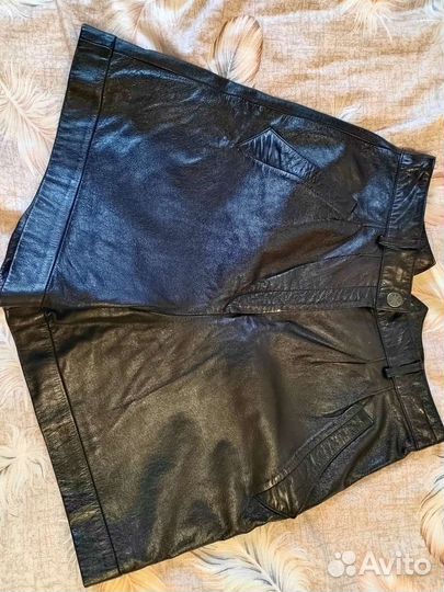 Кожаные шорты