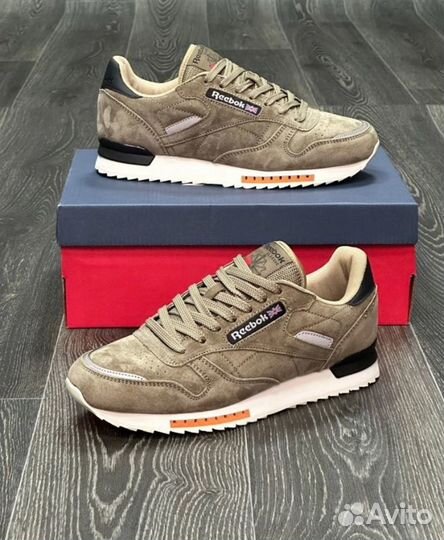 Кроссовки reebok classic