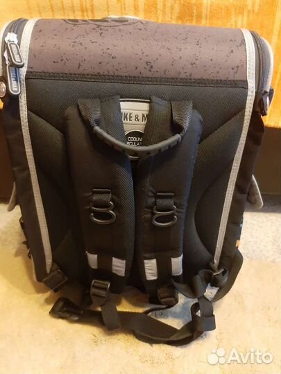 Школьный рюкзак