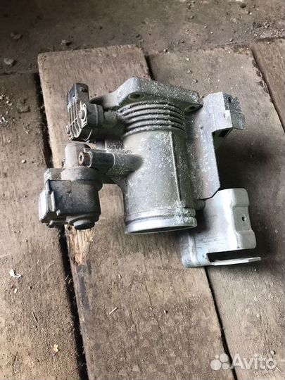 Дросельная заслонка bmw е 36