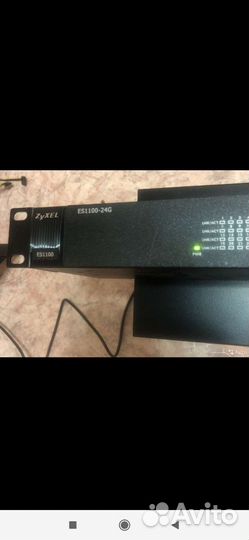 Коммутатор Zyxel es1100-24G