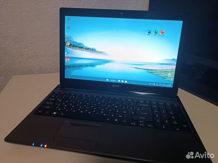 Ноутбук Acer Core i5/4gb/SSD-256