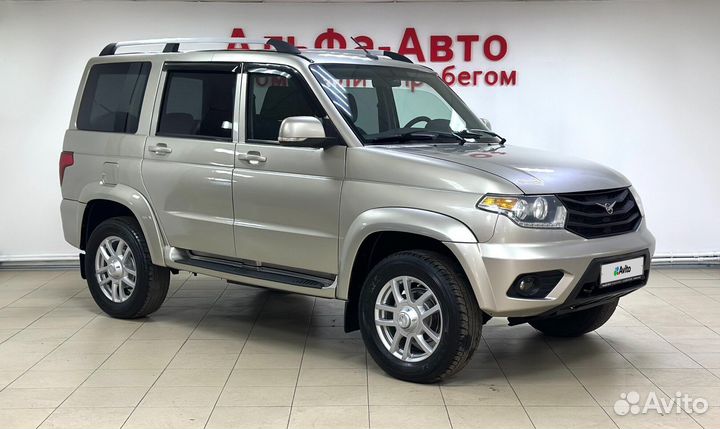 УАЗ Patriot 2.7 МТ, 2015, 67 000 км