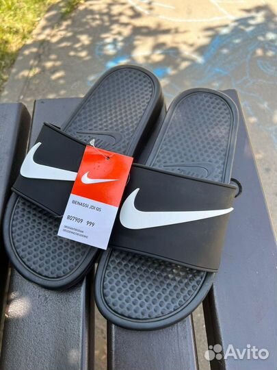 Шлепанцы новые резиновые 40 Nike benassi kawa