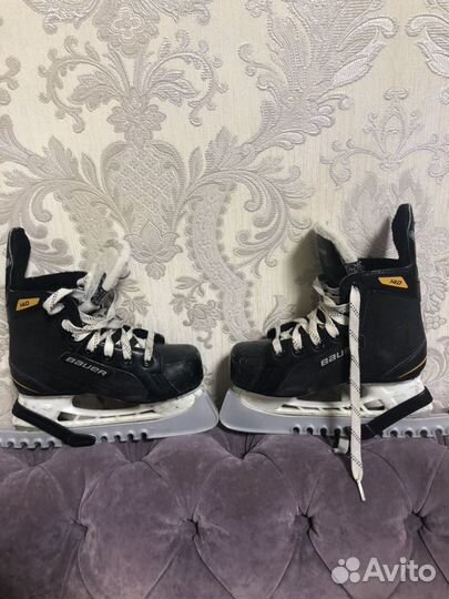 Коньки Bauer Supreme