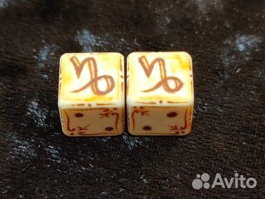 Зарики для нард из бильярдного шара