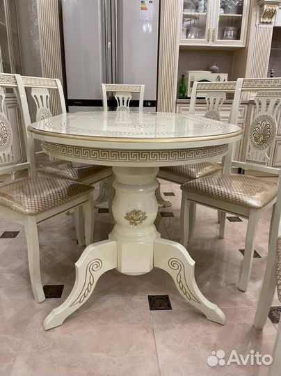 Столы и стулья новые