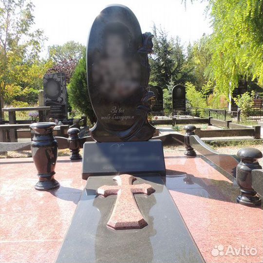 Изготовление памятников. Памятник под ключ в Крыму