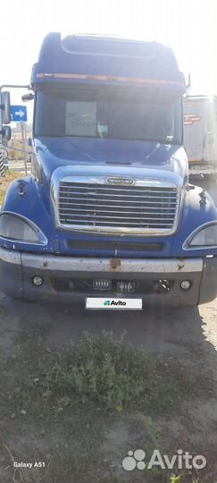 Freightliner Columbia, 2002