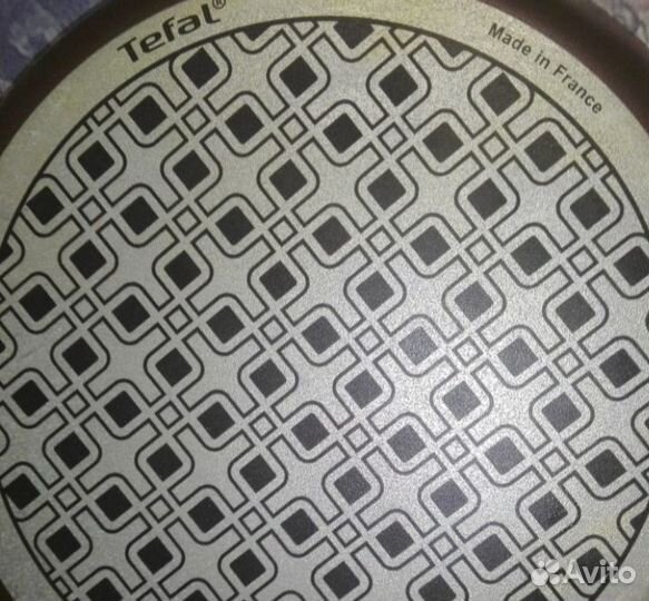 Сковорода tefal 28 см новая