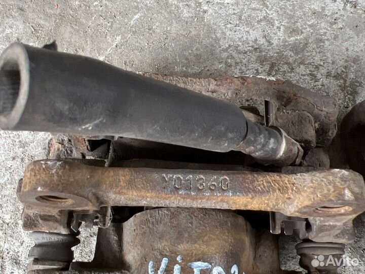 Супорта Mercedes Vita W639