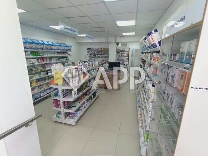 Продаю торговое помещение, 77 м²