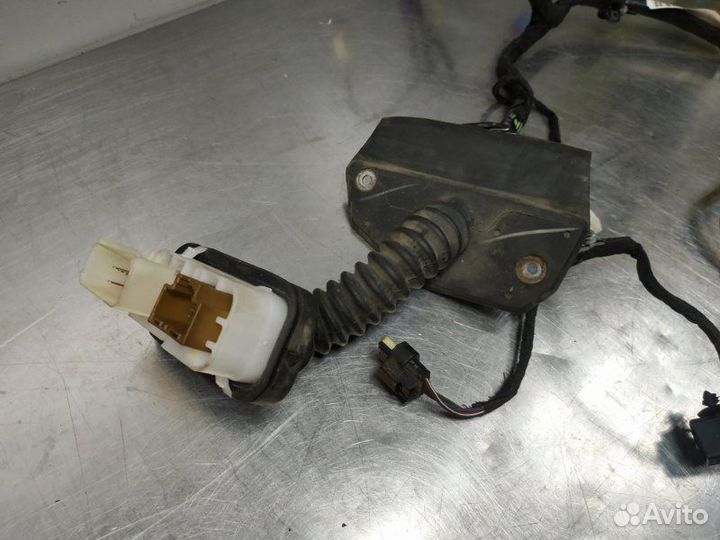 Проводка двери передняя правая Jeep Grand Cherokee