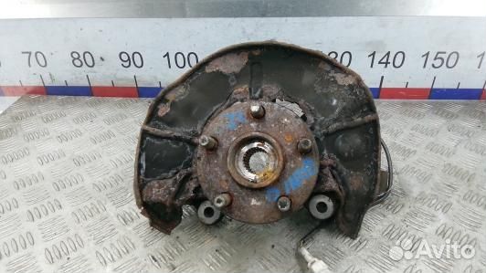 Ступица передняя правая toyota avensis T25 (8DN14N