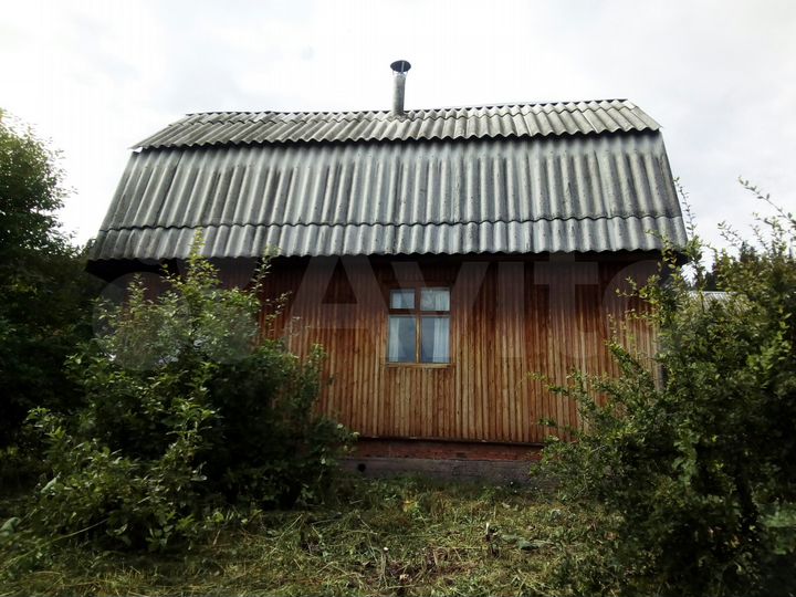 Дача 32 м² на участке 6 сот.