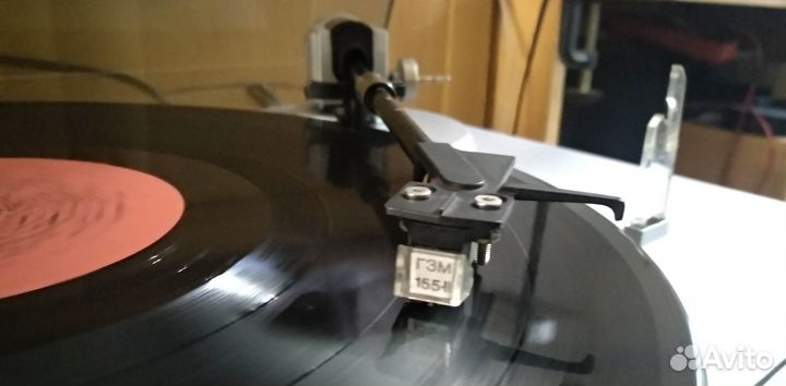 Проигрыватель винила Ария-102-стерео