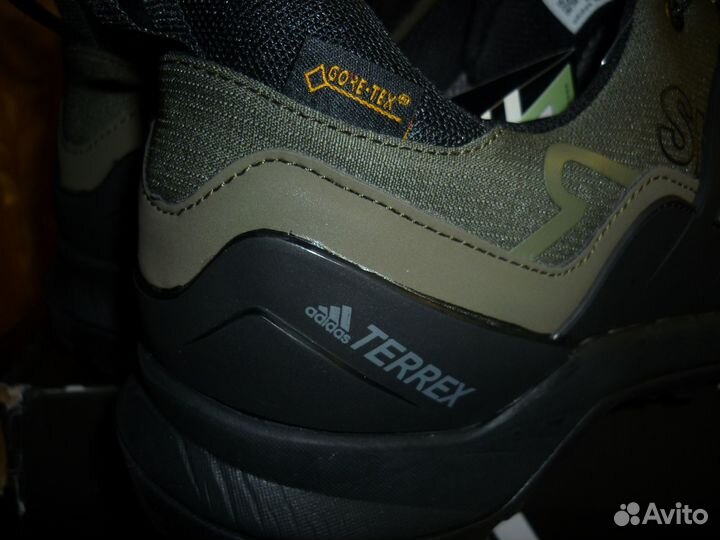 Кроссовки Adidas Terrex