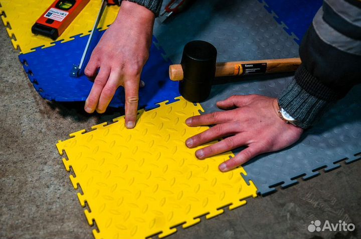 Плитка пвх напольная