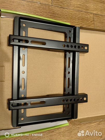 Кронштейн для телевизора