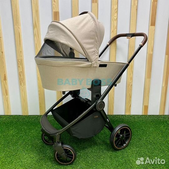 Коляска Carrello Epica