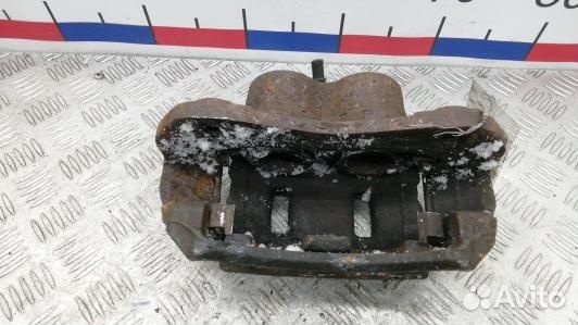 Суппорт тормозной передний левый opel antara (67P0