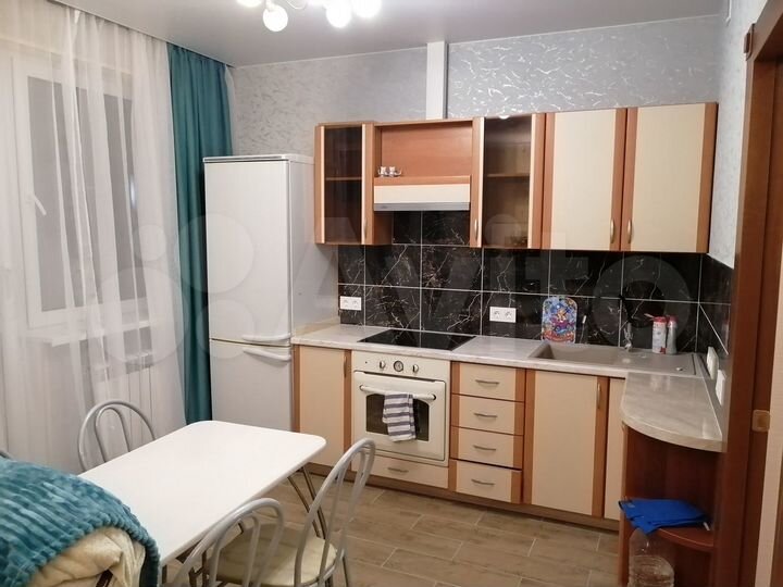 2-к. квартира, 40 м², 17/18 эт.