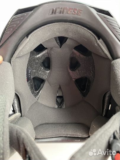 Горнолыжный шлем