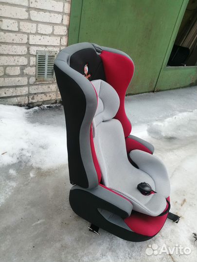 Автомобильное детское кресло 9 - 36 кг