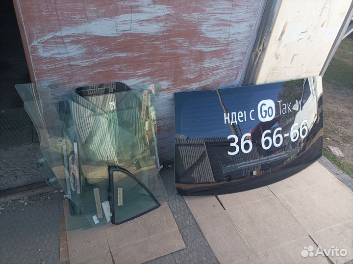 Стекла задние/боковые